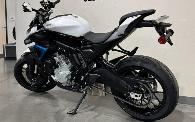 2026 CFMOTO NK 675