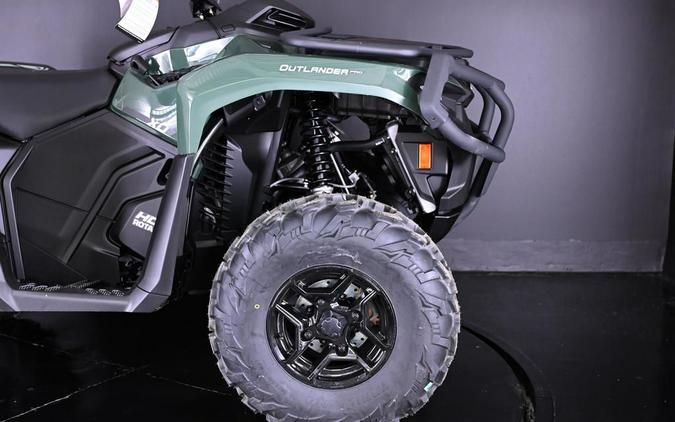 2024 Can-Am® Outlander Pro XU HD7