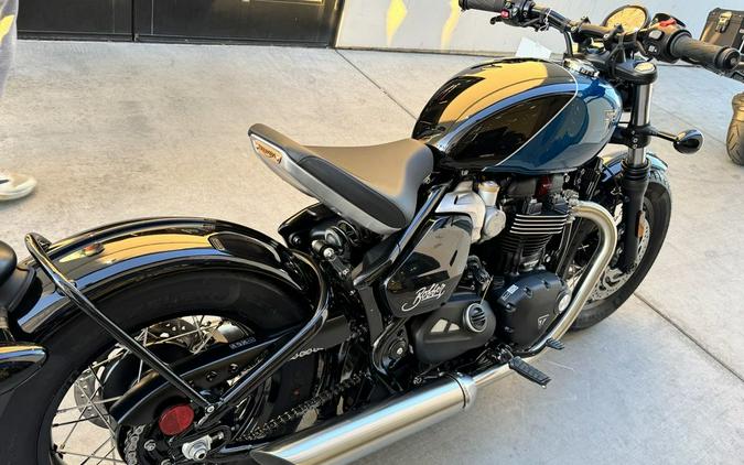 2026 Triumph Bonneville Bobber Interstellar Blue