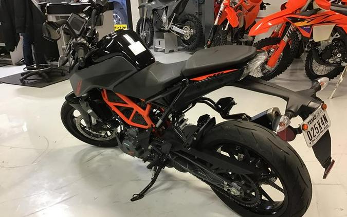 2023 KTM 390 Duke