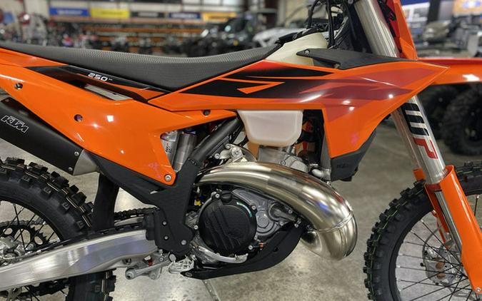 2027 KTM XC 250