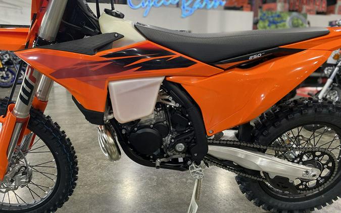2027 KTM XC 250