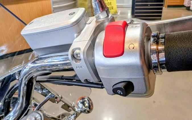 2011 Suzuki Boulevard C50T