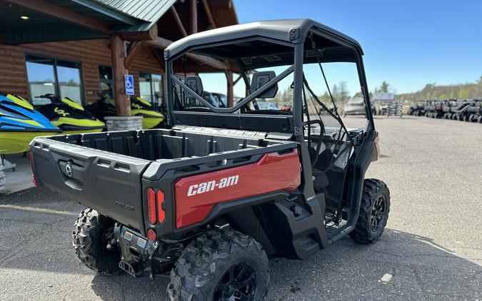 2024 Can-Am™ Defender XT HD9