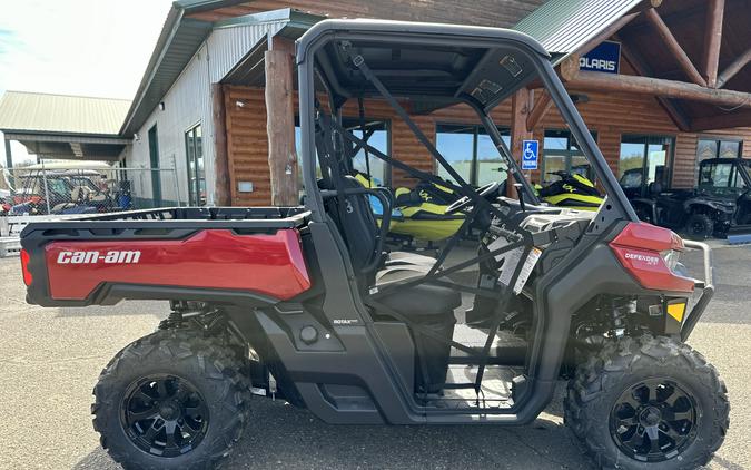 2024 Can-Am™ Defender XT HD9