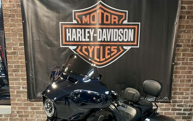 2022 Harley-Davidson CVO Street Glide