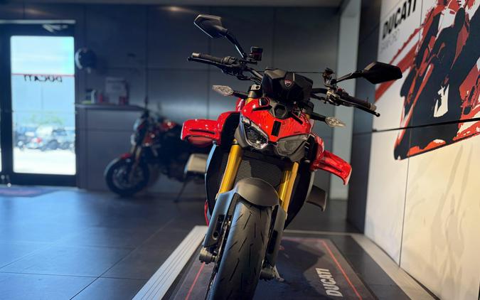 2026 Ducati STREETFIGHTER V4 S CORSE