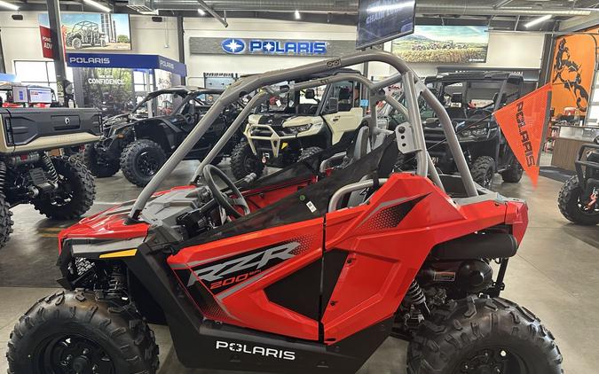 2026 Polaris RZR 200 EFI