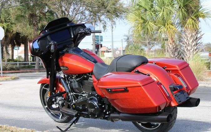 2024 Harley-Davidson FLHX - Street Glide