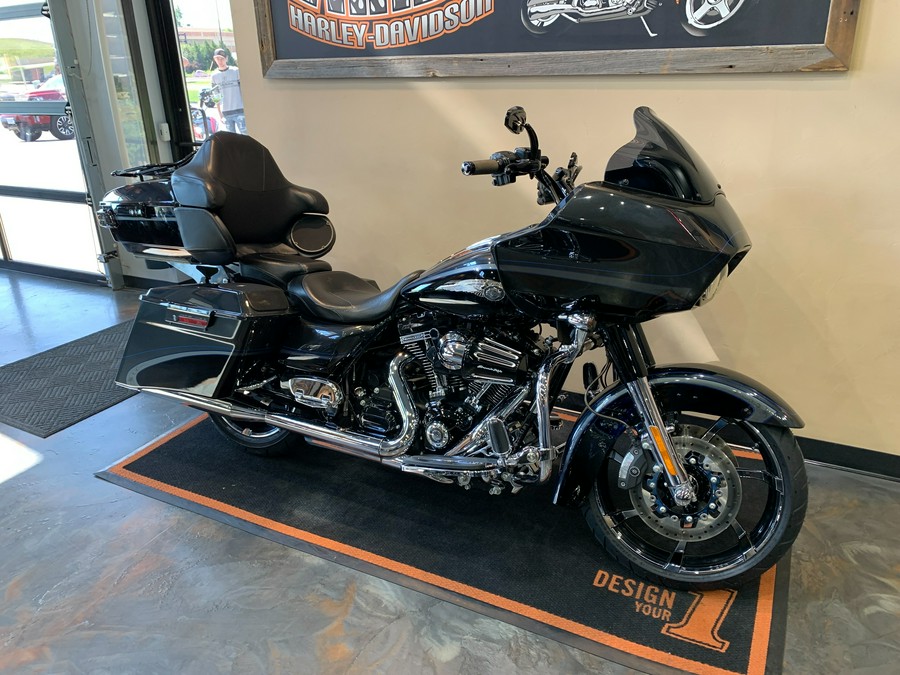 2013 Harley-Davidson CVO Road Glide Custom 110th Anniversary Edition