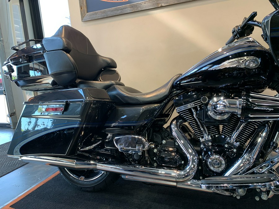 2013 Harley-Davidson CVO Road Glide Custom 110th Anniversary Edition