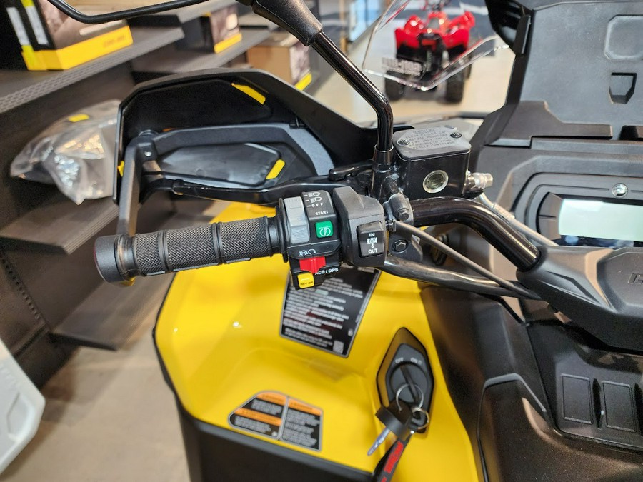 2024 Can-Am OUTLANDER MAX XT 700