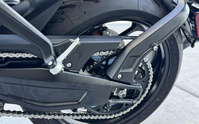 2026 Triumph Trident 660 Cosmic yellow