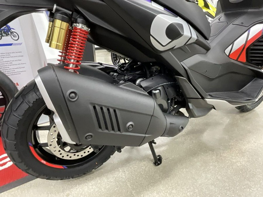 2027 Aprilia® APRILIA SR GT 400 RALLY