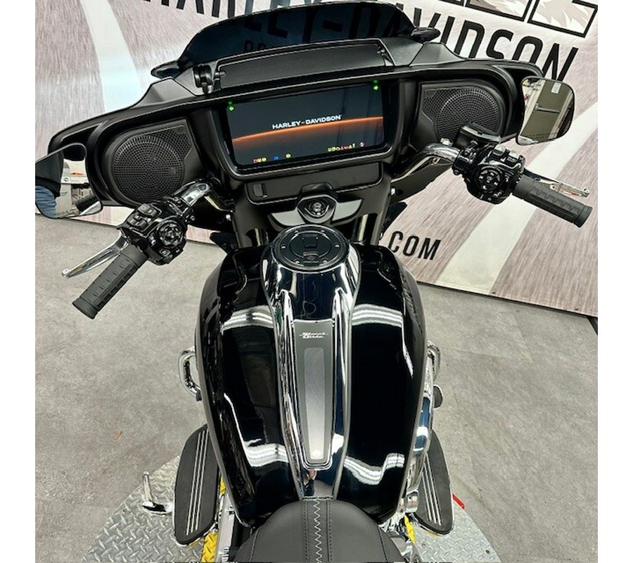 2024 FLHX Street Glide®