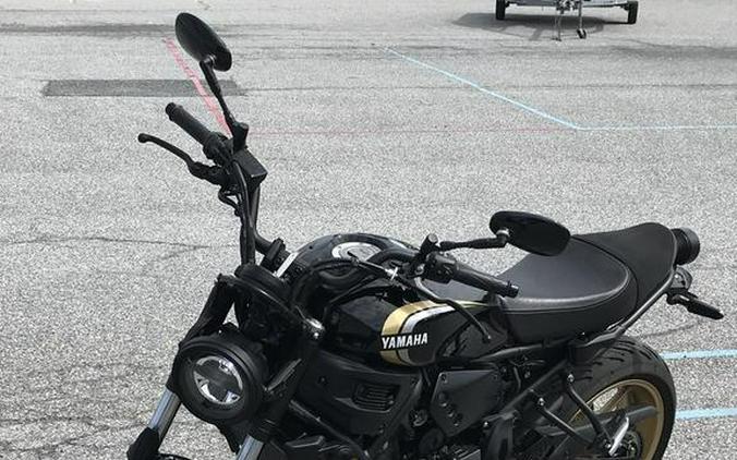 2024 Yamaha XSR700