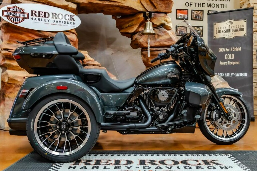 2026 Harley-Davidson Street Glide 3 Limited FLHLT