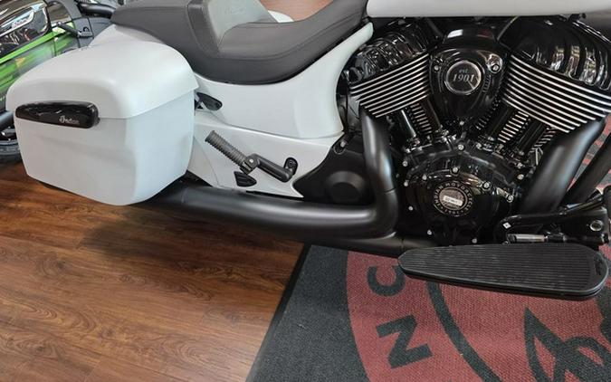 2026 Indian Springfield Dark Horse Ghost White Metallic Smoke