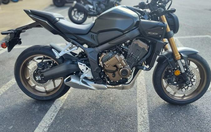 2026 Honda CB650R E-Clutch
