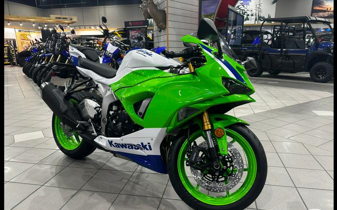 2024 Kawasaki Ninja® ZX™-6R 40th Anniversary Edition ABS