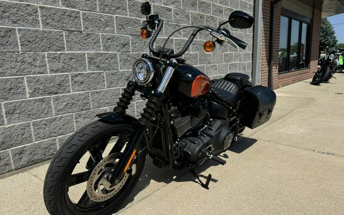 FXBBS 2022 Street Bob 114