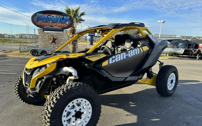 New 2024 CAN-AM MAVERICK R X RS WITH SMARTSHOX 999T DCT CARBON BLACK AND NEON YELLOW