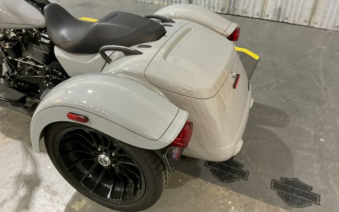 2024 Harley-Davidson FREEWHEELER