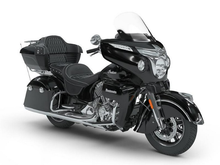 2018 Indian Motorcycle® Roadmaster® ABS Thunder Black