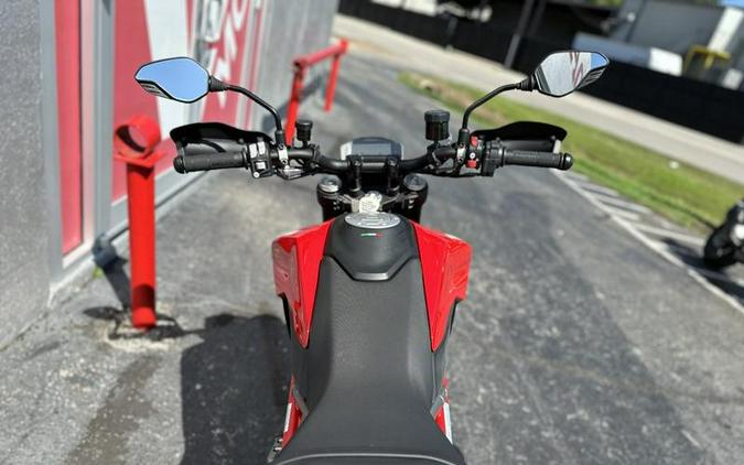 2023 Ducati Hypermotard 950 Ducati Red