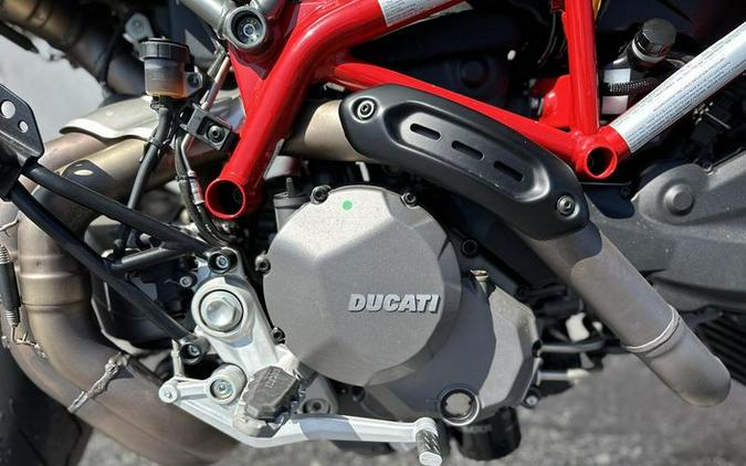 2023 Ducati Hypermotard 950 Ducati Red