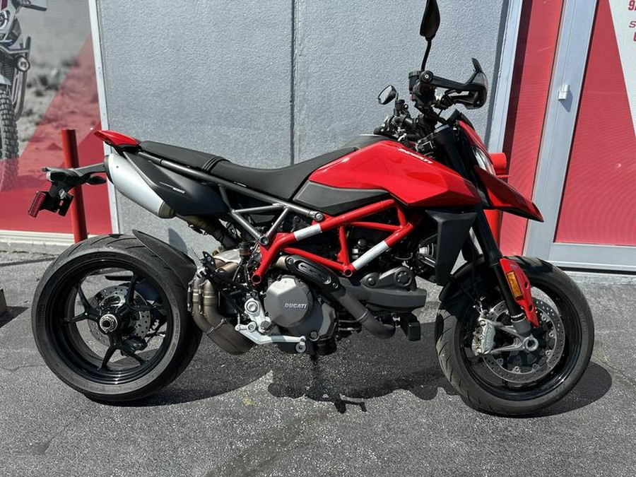 2023 Ducati Hypermotard 950 Ducati Red