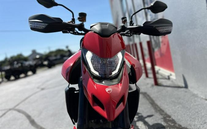 2023 Ducati Hypermotard 950 Ducati Red