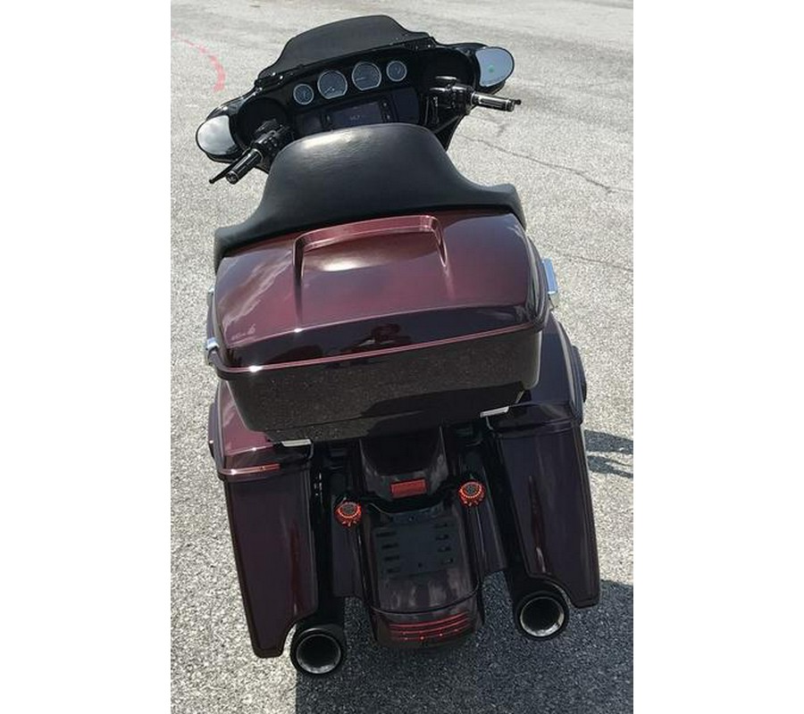 2018 Harley-Davidson® FLHXS - Street Glide® Special