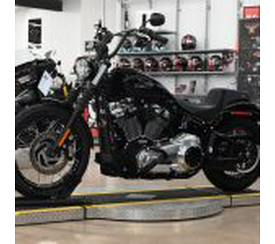 2025 Harley Davidson Street Bob
