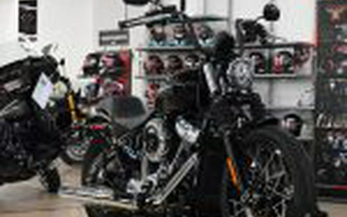 2025 Harley Davidson Street Bob