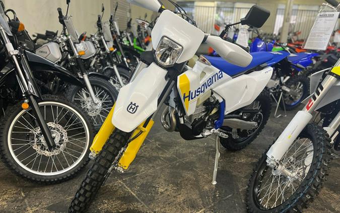 2027 Husqvarna Motorcycles FE 501 S
