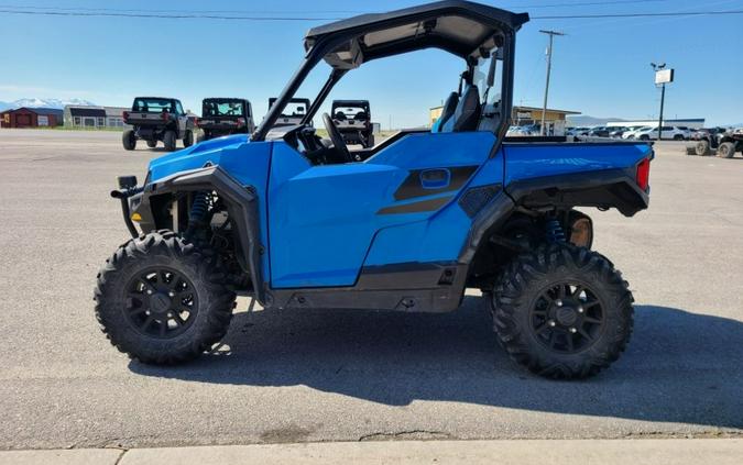 2016 Polaris® General™ 1000 EPS Velocity Blue