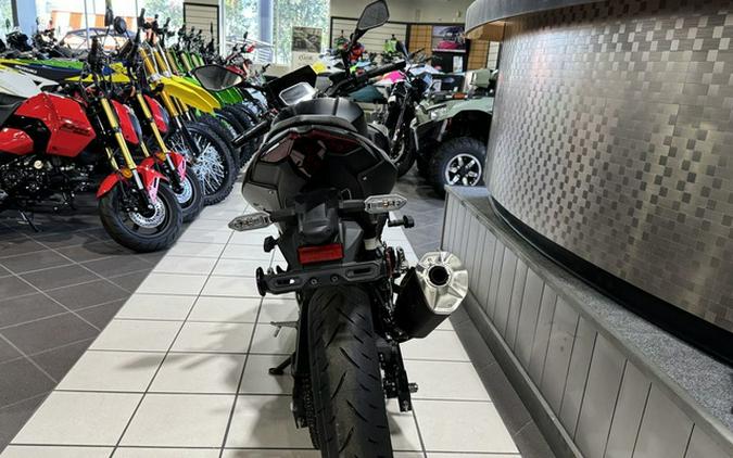 2025 Kawasaki Z500 SE ABS