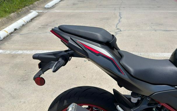 2025 Kawasaki Z500 SE ABS
