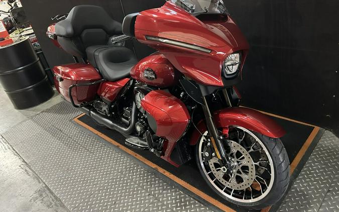 2026 Harley-Davidson® FLHXL Street Glide Limited