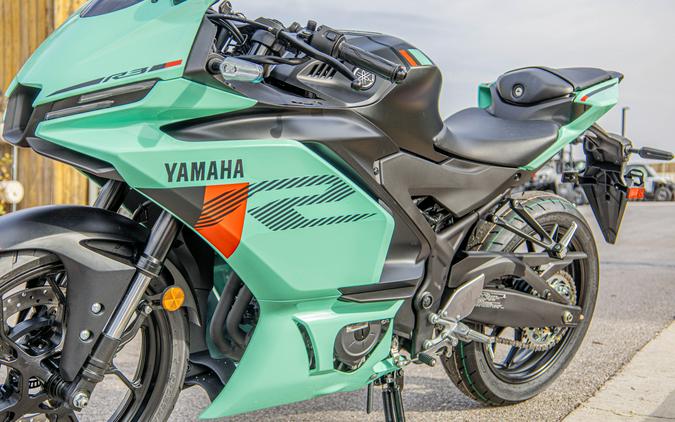 2026 YAMAHA YZFR3 ABS