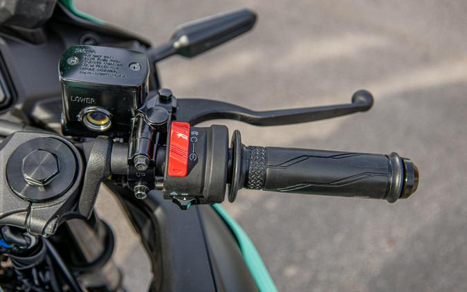 2026 YAMAHA YZFR3 ABS