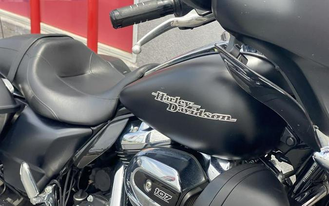 2020 Harley-Davidson® FLHX - Street Glide®