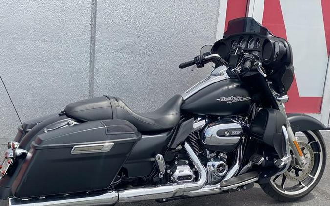 2020 Harley-Davidson® FLHX - Street Glide®