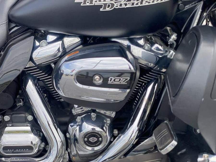 2020 Harley-Davidson® FLHX - Street Glide®