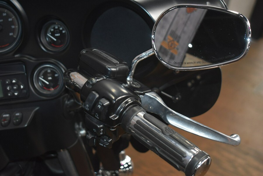 FLHTC 2010 Electra Glide® Classic