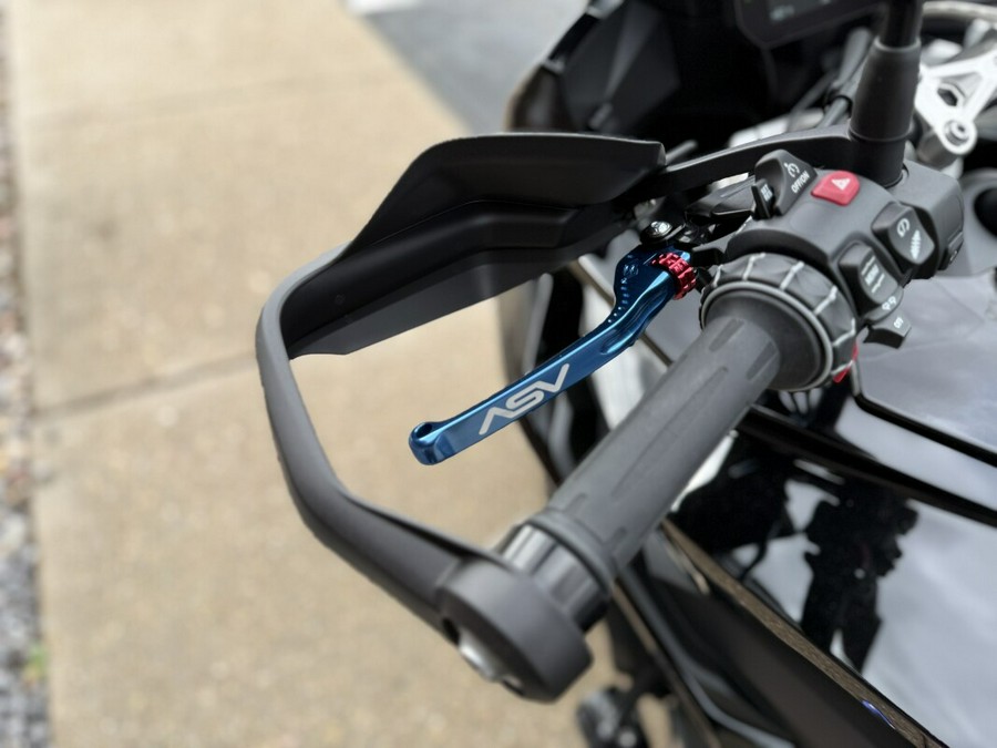 2025 BMW Motorrad S 1000 XR