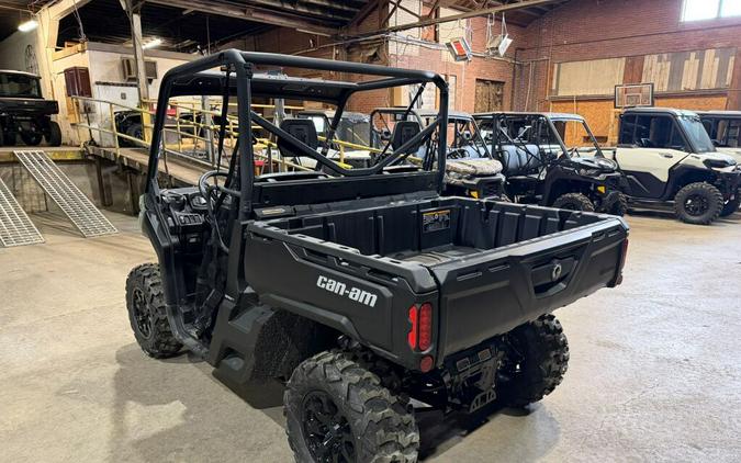 2026 Can-Am Defender DPS HD9