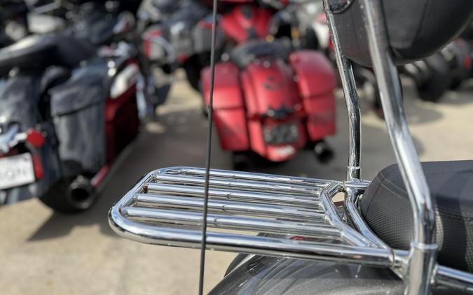 2020 Indian Motorcycle CHALLENGER TITANIUM METALLIC 49ST