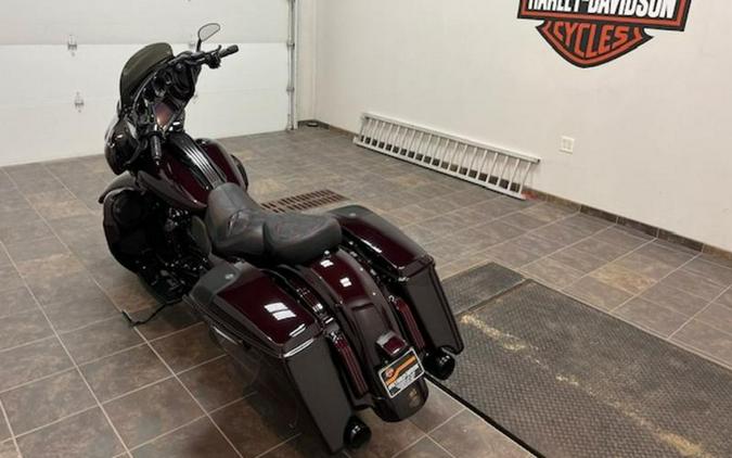 2019 Harley-Davidson® FLHXSE - CVO™ Street Glide®